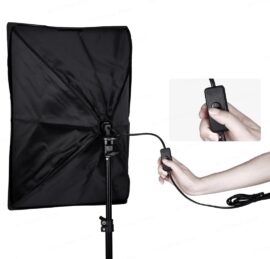 Softbox 40x40cm sa sijalicom 135W i stalkom 2m